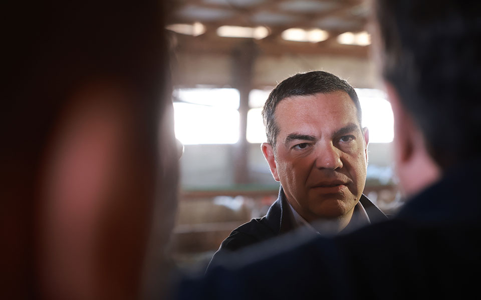 τσίπρας-ψηφοδέλτια-αμφίπλευρης-διεύ-562286905