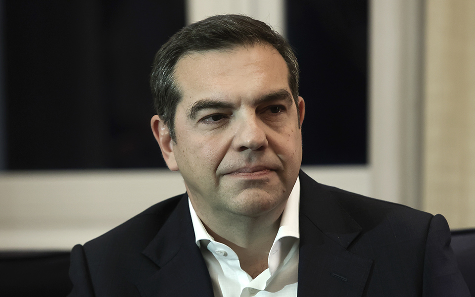 τσίπρας-δειλός-ο-κ-μητσοτάκης-έστησε-562296448