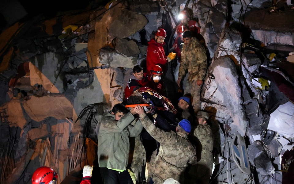 σεισμός-σε-τουρκία-συρία-αγωνία-στα-χα-562265920