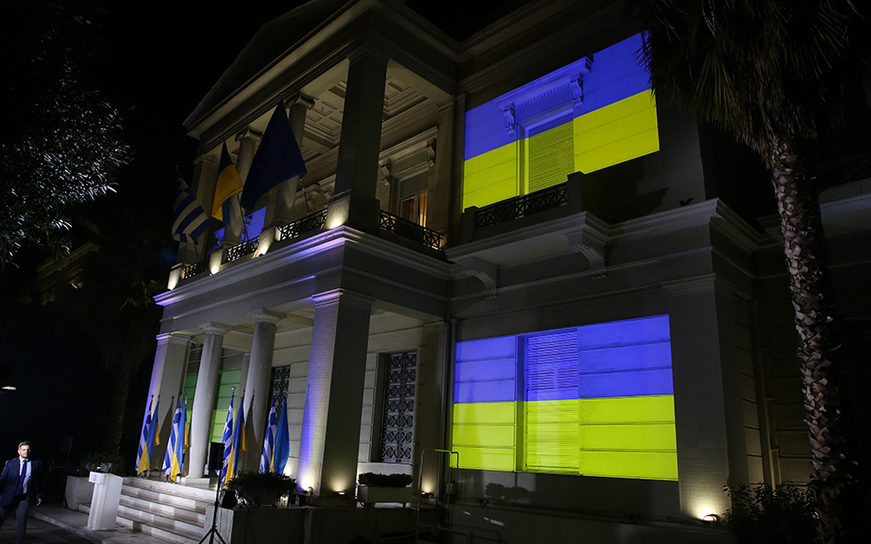 δένδιας-η-ελλάδα-στέκεται-δίπλα-στον-ο-562296982