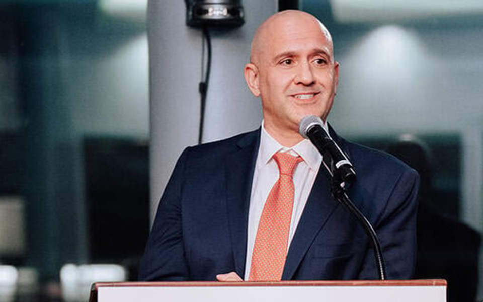 Ουάσιγκτον: Το βραβείο «ηγέτης» στον Άγγελο Τσακόπουλο – Το παρέδωσε η Νάνσυ Πελόζι-6