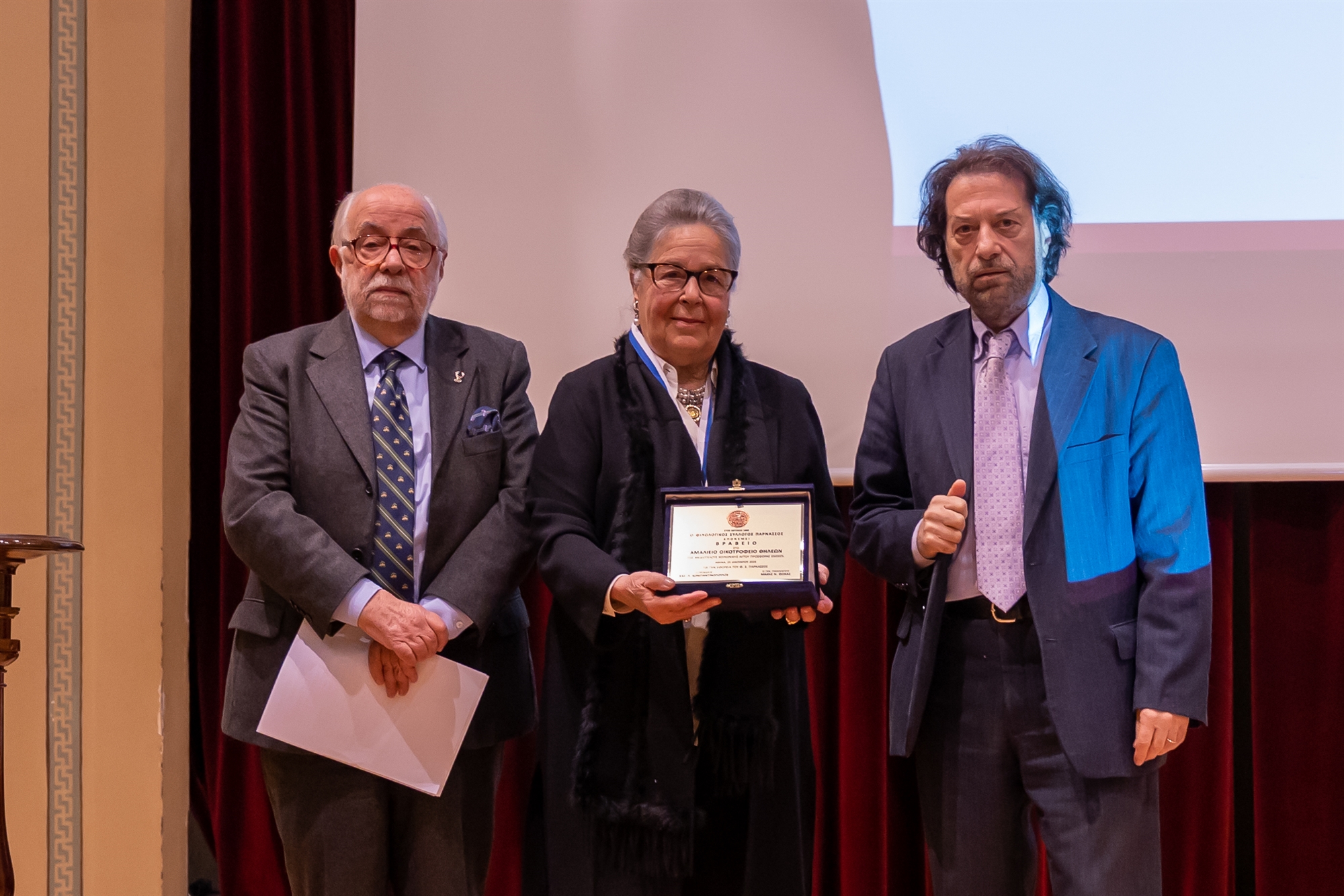 ο-ιστορικός-σύλλογος-παρνασσός-βρά-562256026