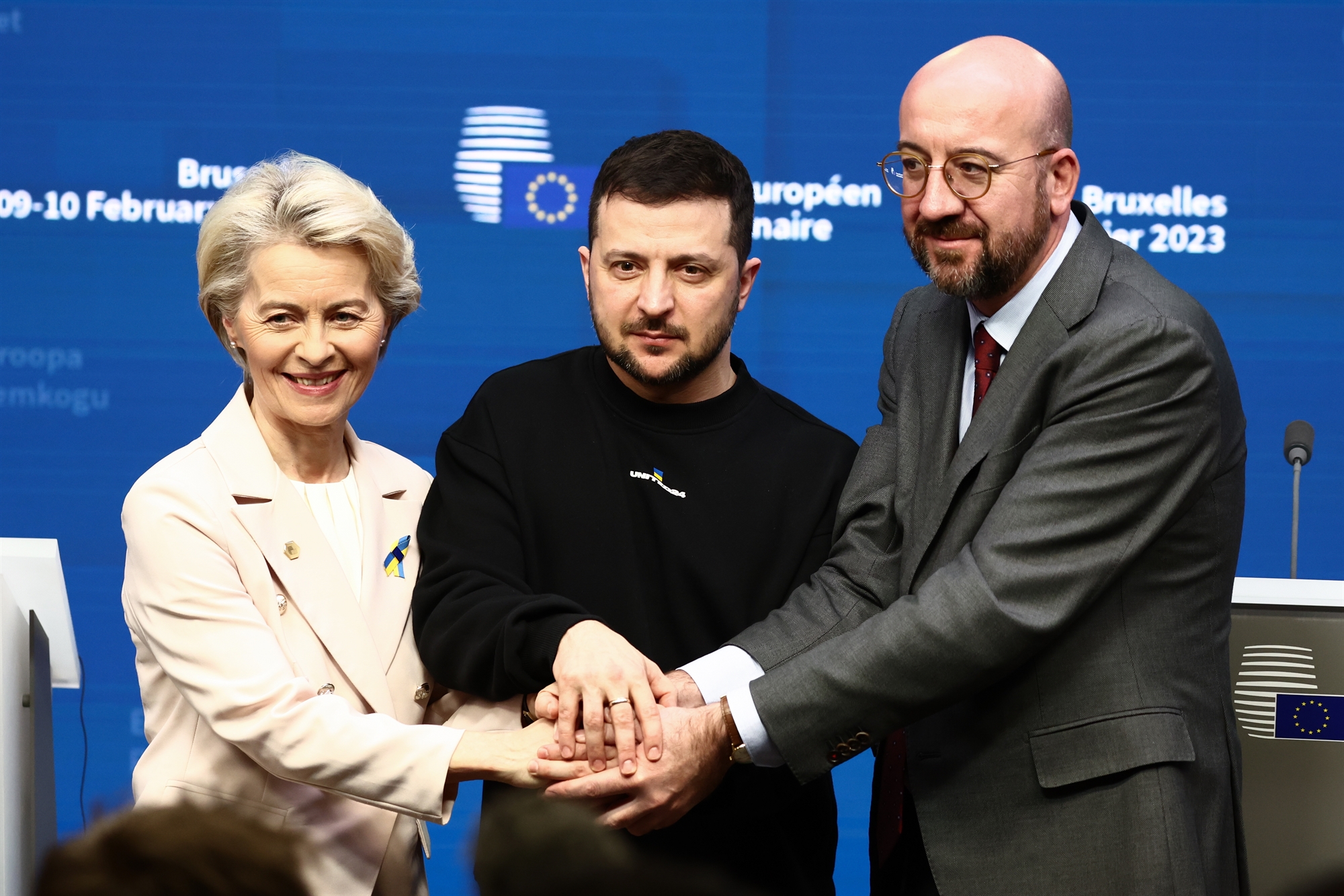 πόλεμος-στην-ουκρανία-θερμή-υποδοχή-ζ-562271362