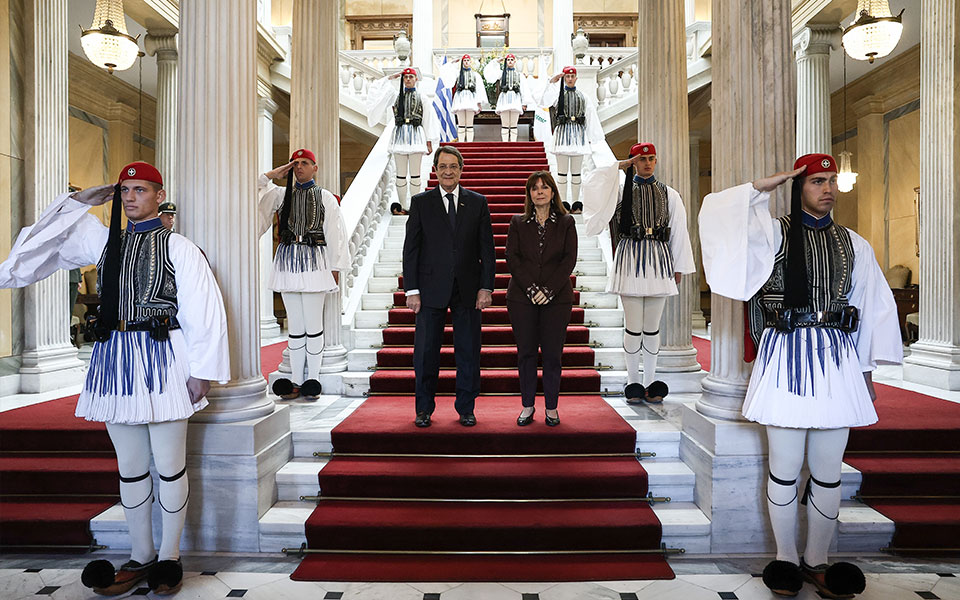 Συνάντηση Σακελλαροπούλου – Αναστασιάδη: «Κορυφαίο εθνικό ζήτημα για την Ελλάδα το Κυπριακό»-1