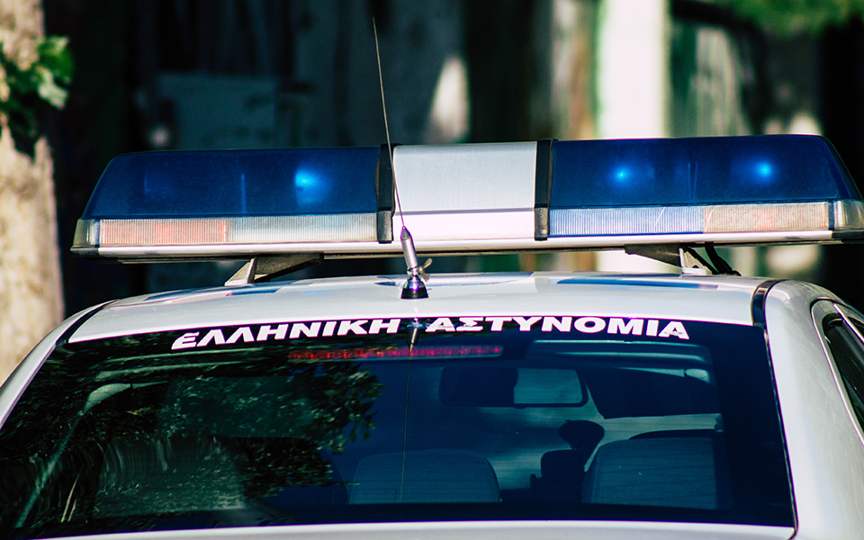 θεσσαλονίκη-τσεκούρια-ρόπαλα-ακόμη-κ-562288546