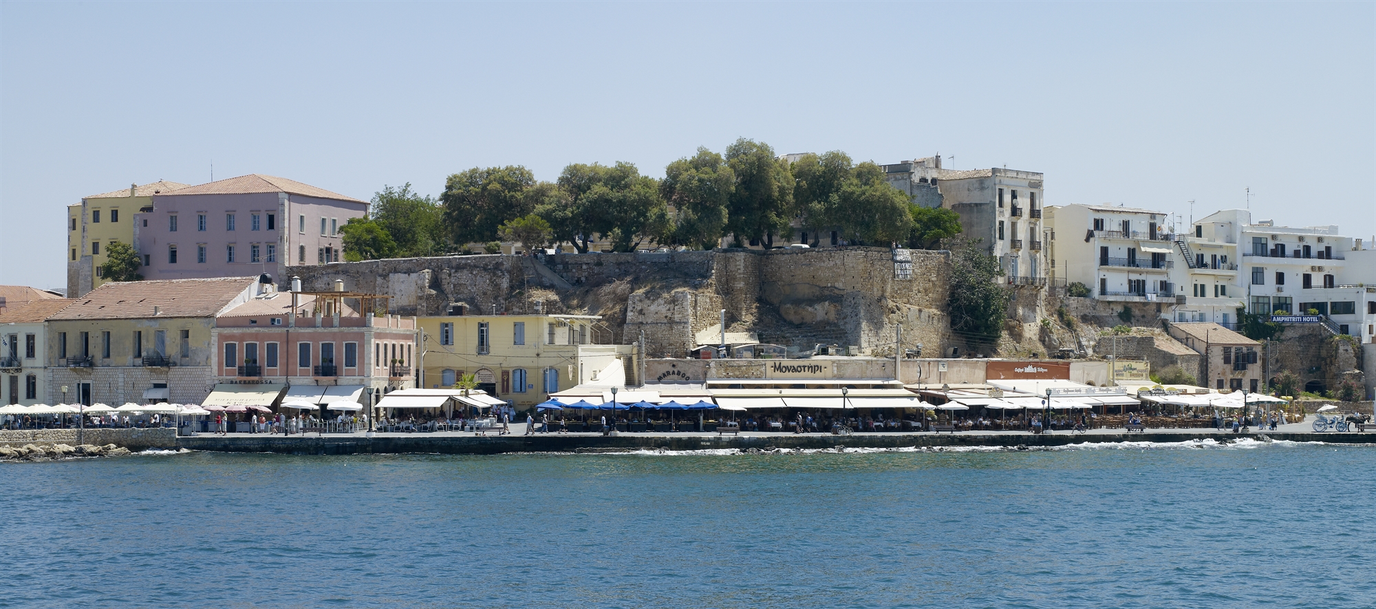 χανιά-το-ανάκτορο-στον-λόφο-562258063