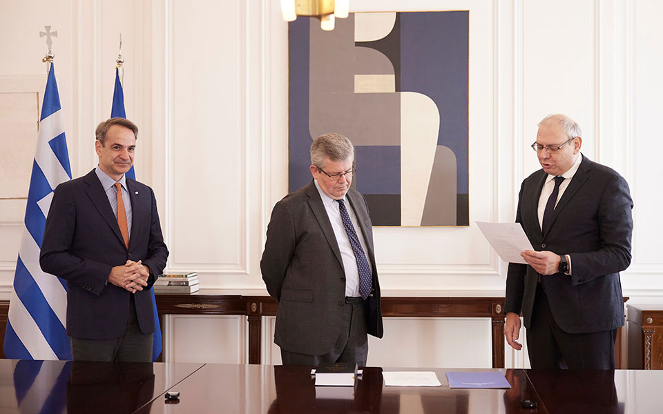 Κέβιν Φέδερστοουν: Του απονεμήθηκε τιμητικά η ελληνική ιθαγένεια-2