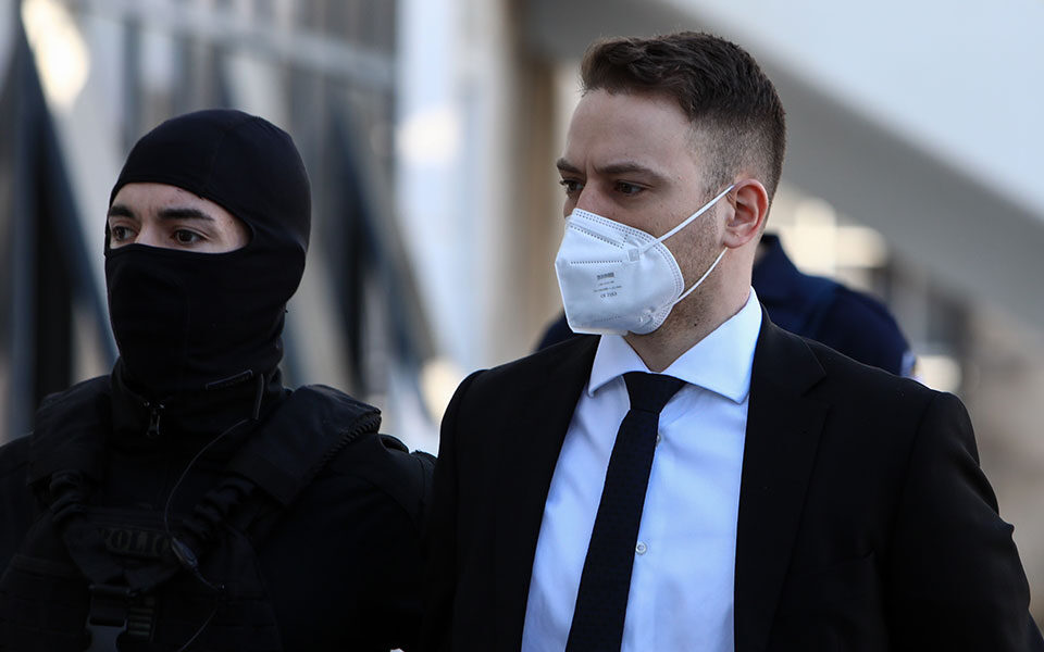 γλυκά-νερά-διακόπηκε-για-τις-28-μαρτίου-562287520