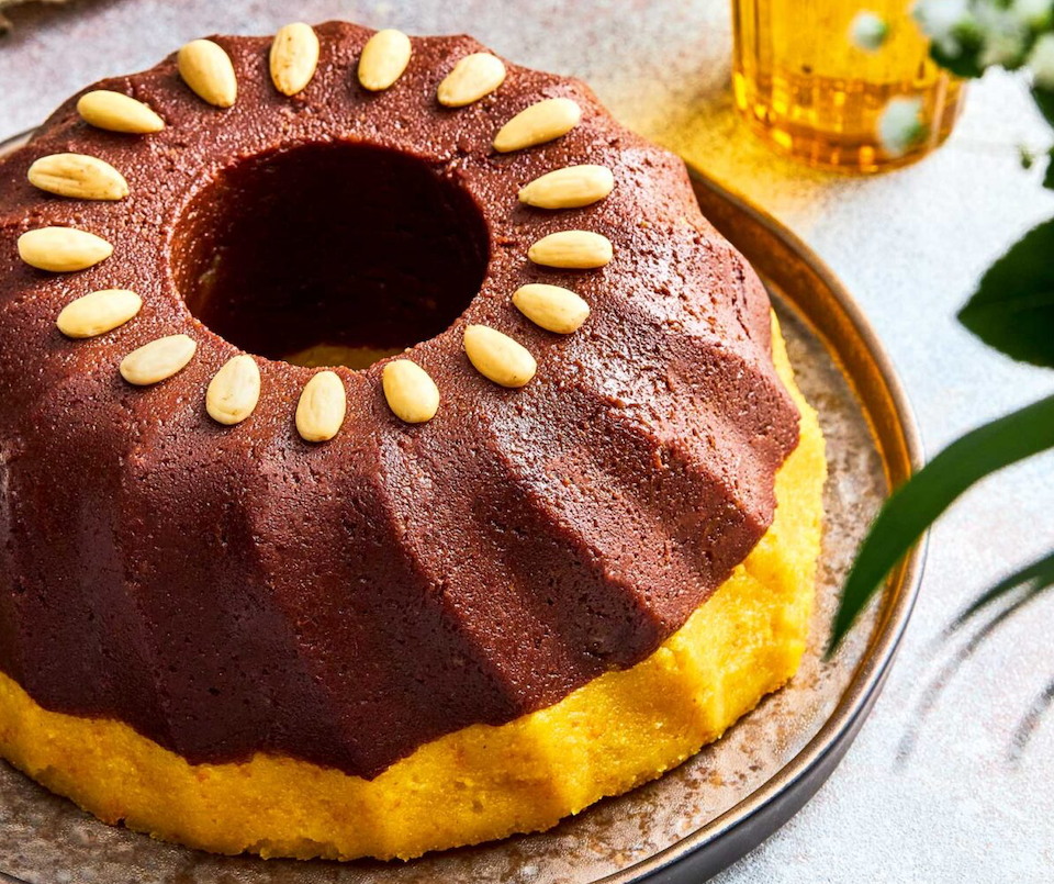 χαλβάς-δίχρωμος-με-σοκολάτα-και-εσπερ-562297285