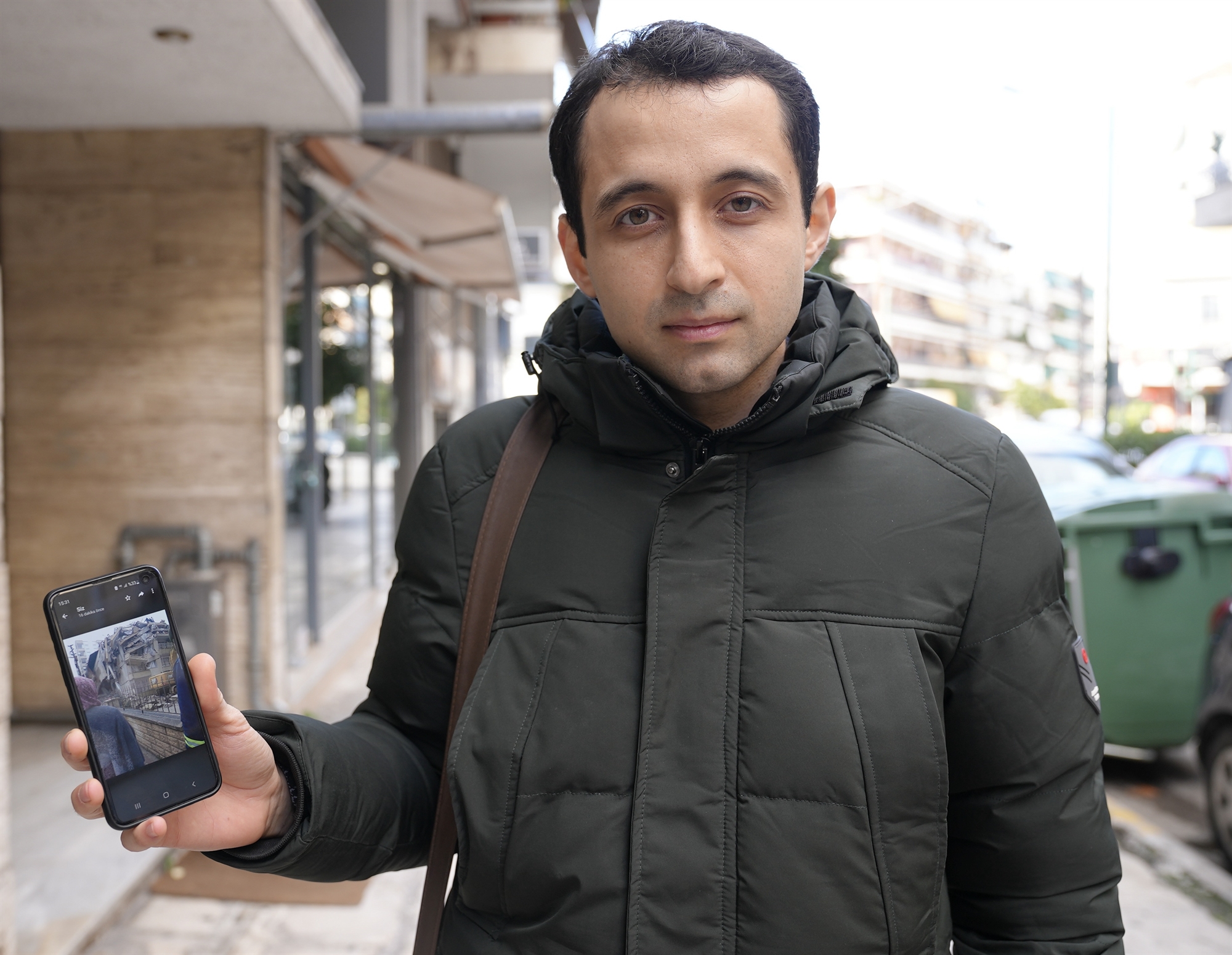 πάρε-τους-δικούς-σου-εγινε-σεισμός-562273660