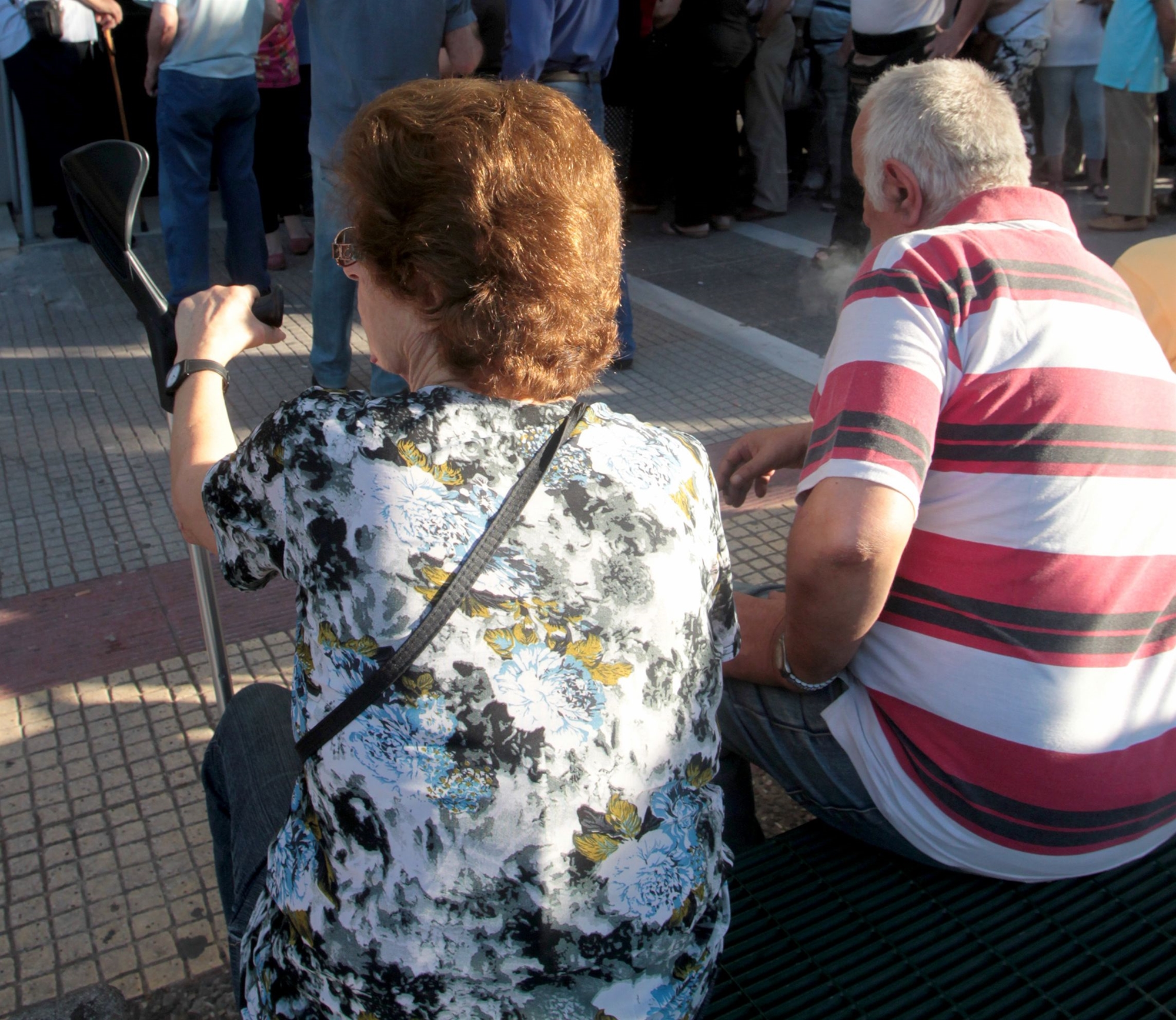 σε-δημογραφικό-αδιέξοδο-το-ασφαλιστι-562295296