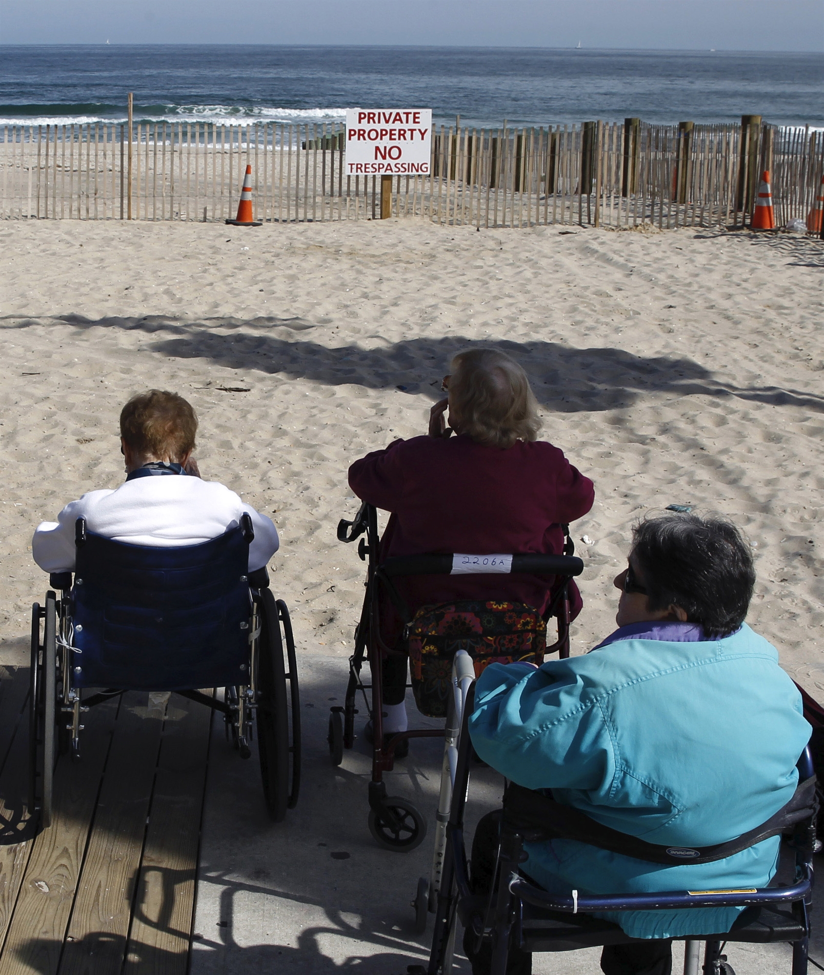 η-παρέα-ασπίδα-στην-κατάθλιψη-των-ηλικ-562292641