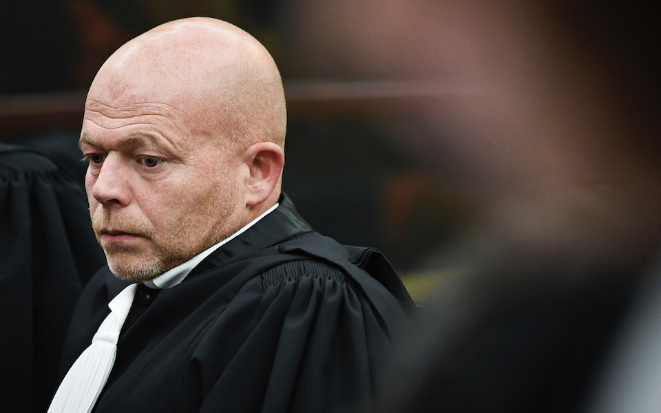 ο-δικηγόρος-του-τρομοκράτη-του-παρισι-562276456