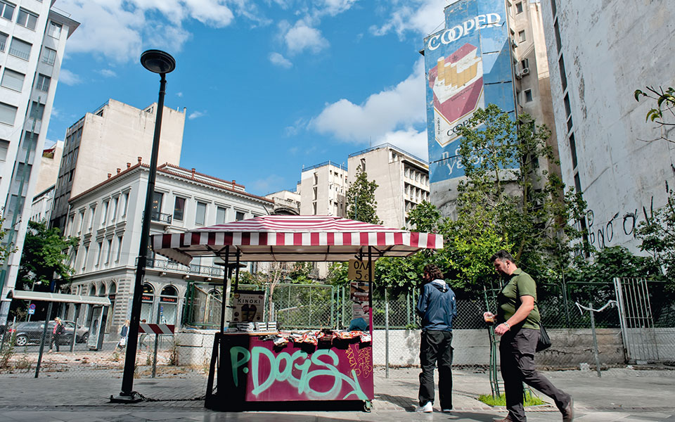 εμπορικό-τρίγωνο-αθήνας-από-το-κασ-όλε-562258858