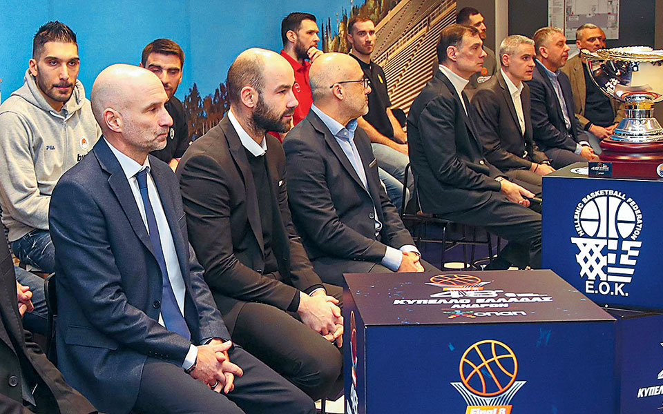 κύπελλο-εκαναν-ζέσταμα-οι-8-πριν-απ-562277464