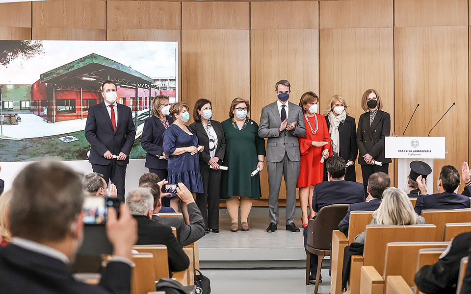 Βραβεία σε επαγγελματίες υγείας: «Για εμάς ο ασθενής είναι ο άνθρωπός μας»-1