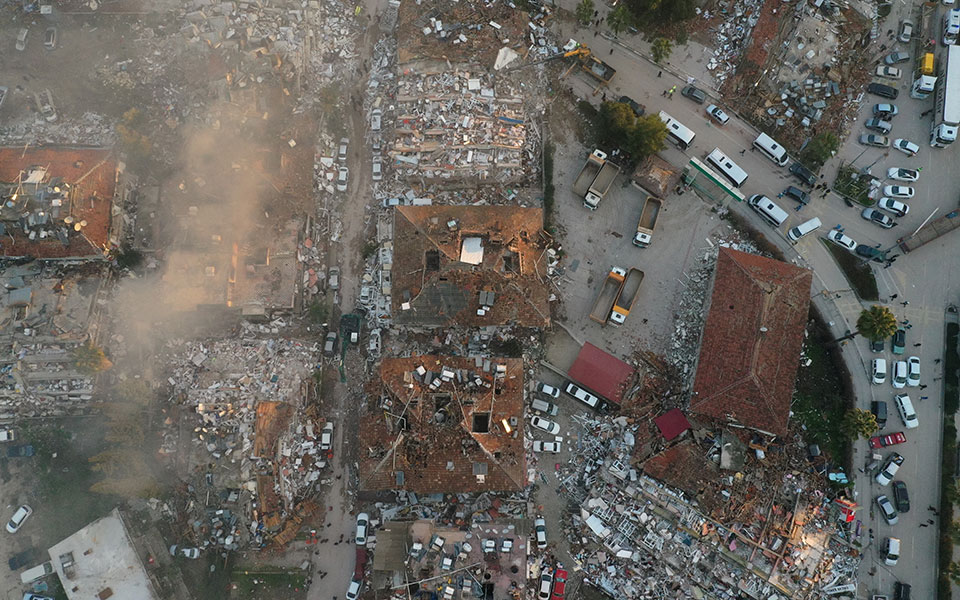 τουρκία-συρία-ο-φονικός-σεισμός-στο-562267063