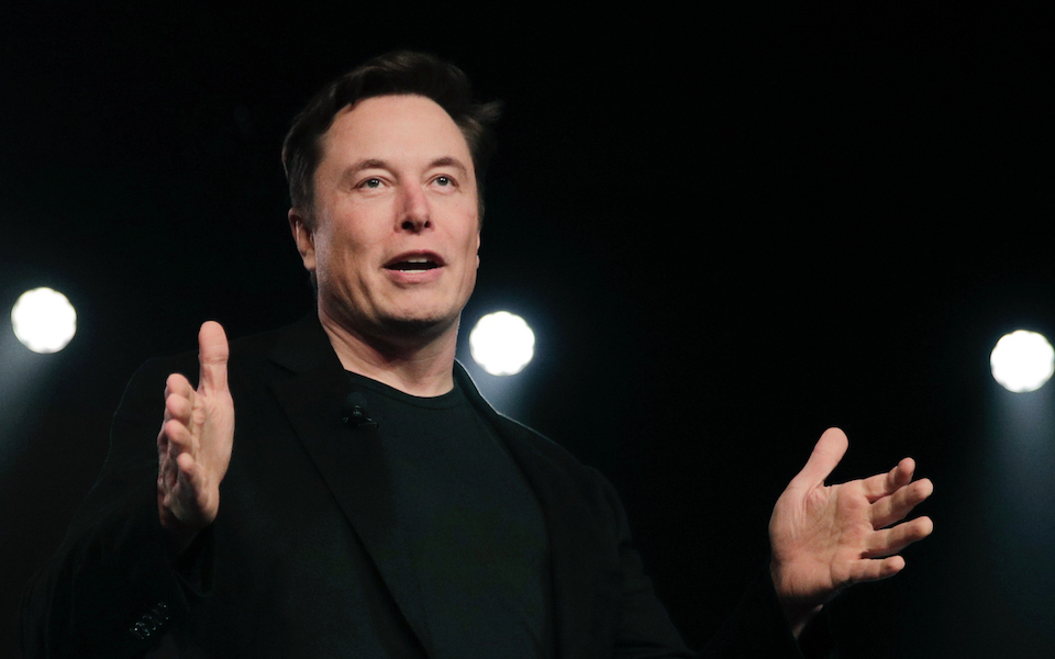 μασκ-η-τεχνητή-νοημοσύνη-είναι-από-του-562280566