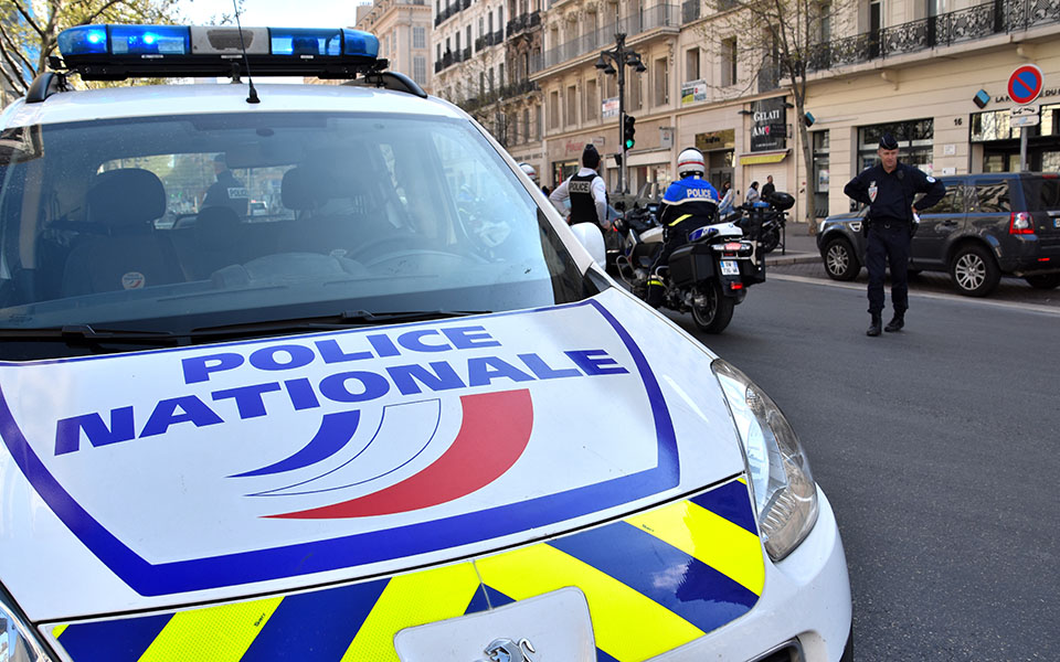 γαλλία-διαμελισμένο-πτώμα-γυναίκας-ε-562276720