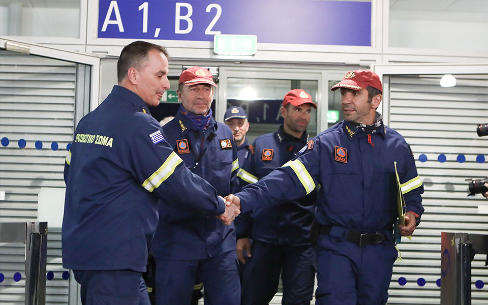 Σεισμός στην Τουρκία: Επέστρεψε στην Αθήνα η ελληνική διασωστική αποστολή-1