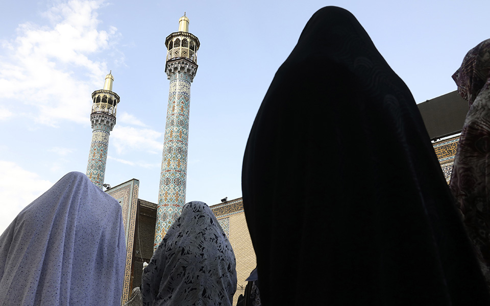 ιράν-ανησυχία-για-τις-δηλητηριάσεις-μ-562299118