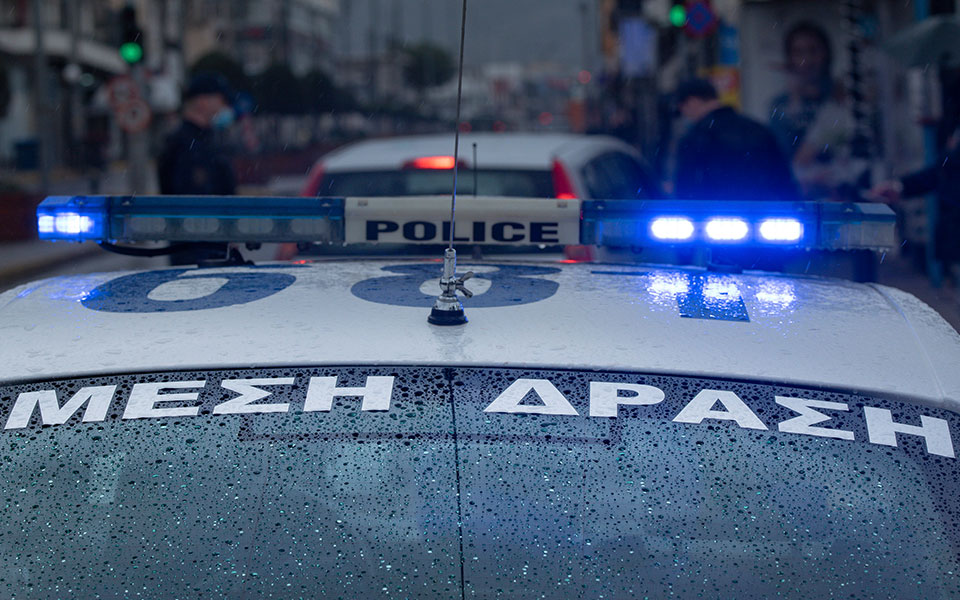 θεσσαλονίκη-αστυνομικός-σκύλος-εντό-562257070