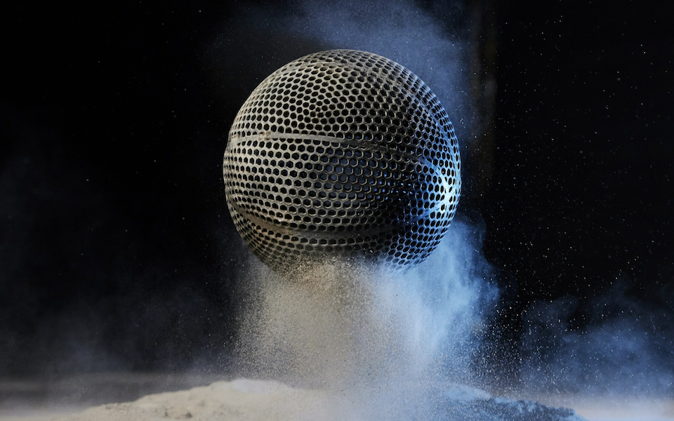 h-wilson-εκτύπωσε-μια-3d-μπάλα-μπάσκετ-που-δεν-χ-562290271