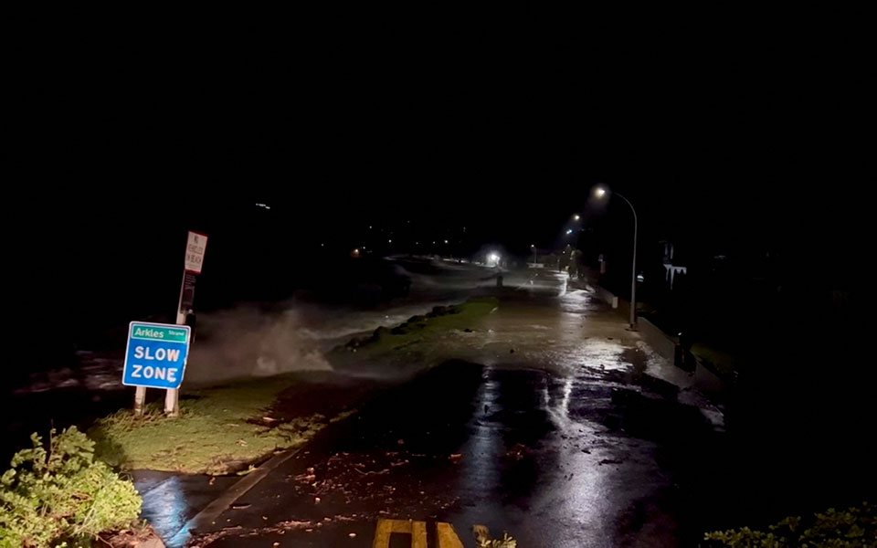 νέα-ζηλανδία-σε-κατάσταση-έκτακτης-αν-562276771