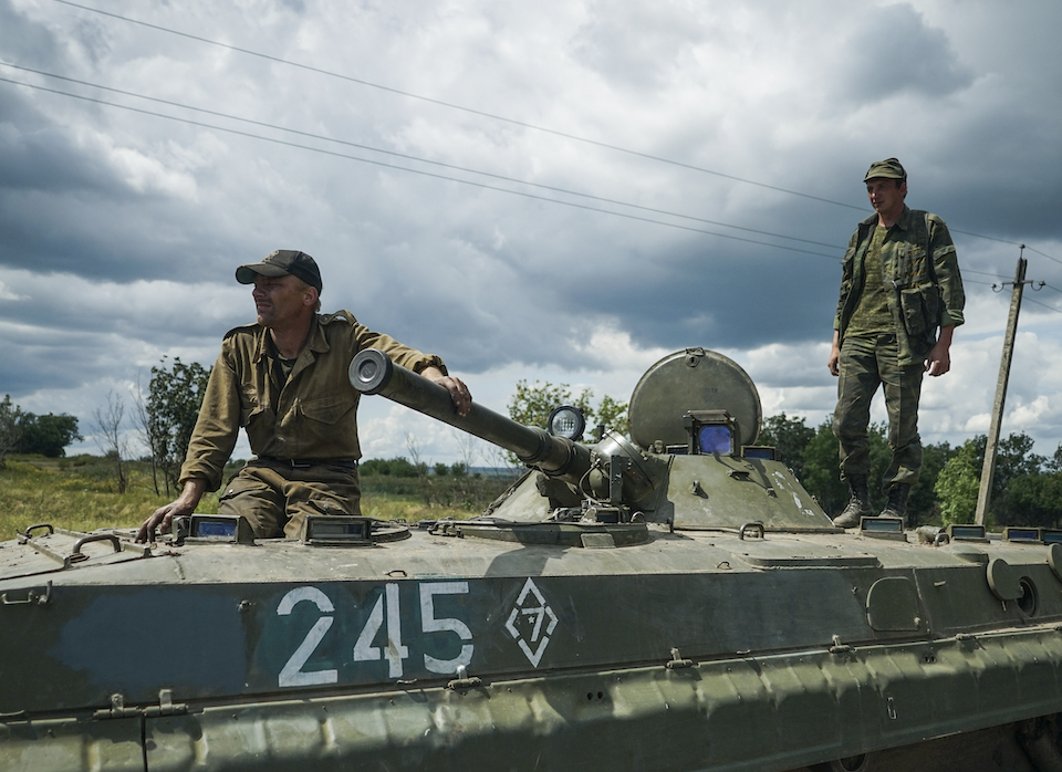 Politico: Γιατί η Δύση αφήνει – προς το παρόν – την Ουκρανία χωρίς μαχητικά αεροσκάφη-1