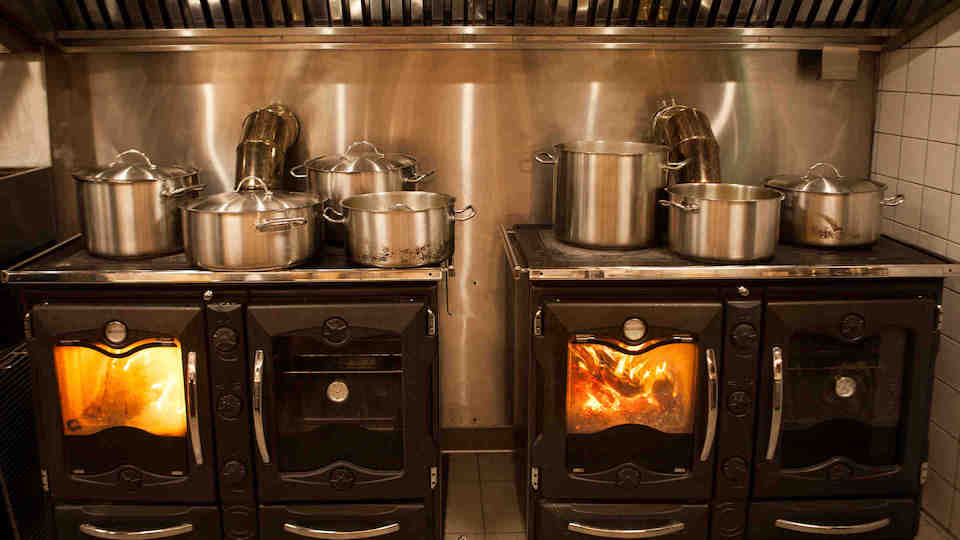 οι-ωραίες-μπουκιές-των-αθηνών-από-το-τρ-562292041