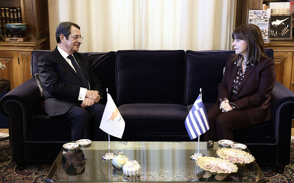 Συνάντηση Σακελλαροπούλου – Αναστασιάδη: «Κορυφαίο εθνικό ζήτημα για την Ελλάδα το Κυπριακό»-2