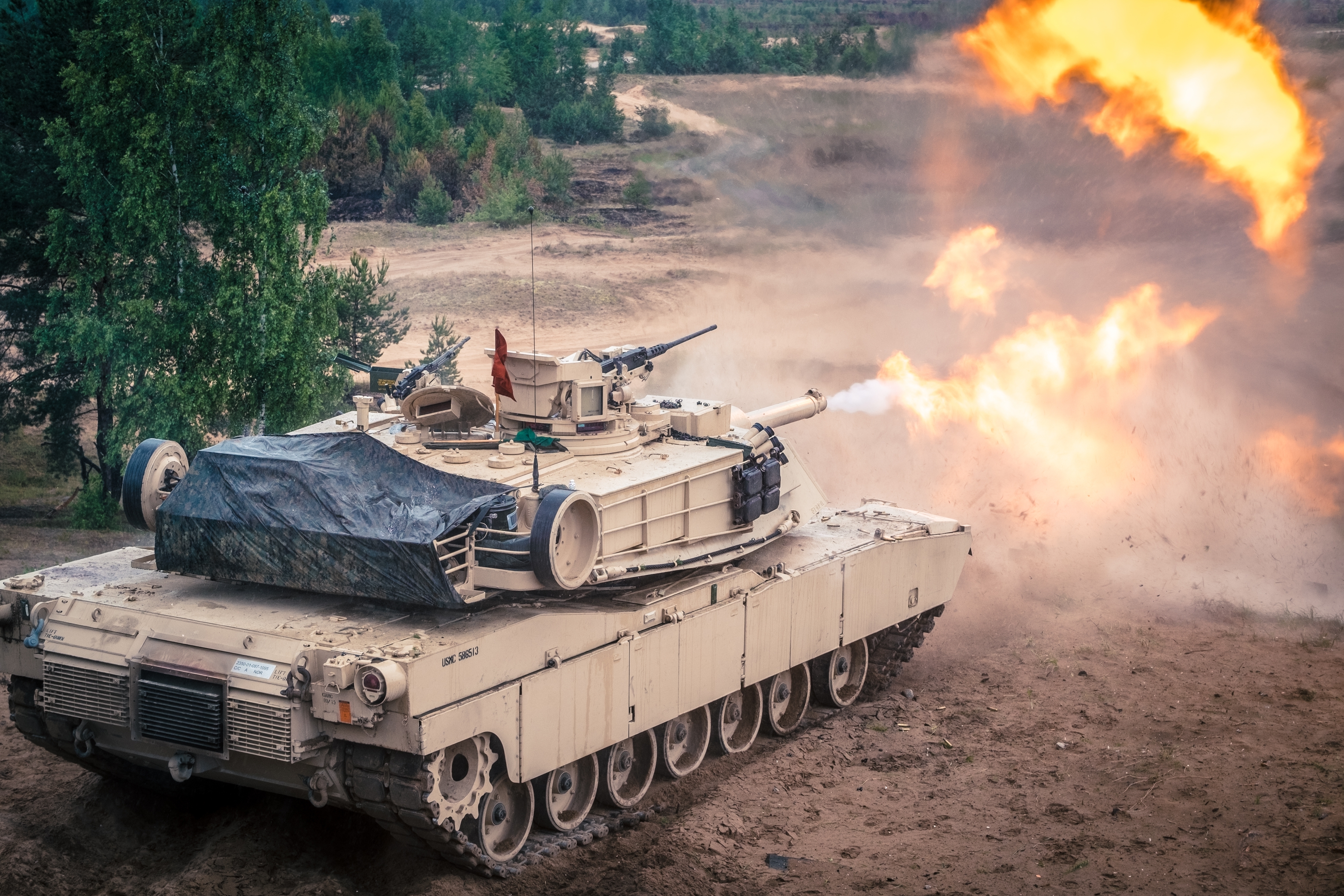 Bloomberg: Η μεταψυχροπολεμική εποχή φεύγει, η νέα κούρσα εξοπλισμών έρχεται-7