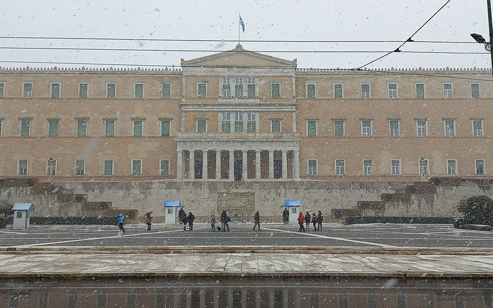 κακοκαιρία-μπάρμπαρα-χιόνια-και-στ-562260919