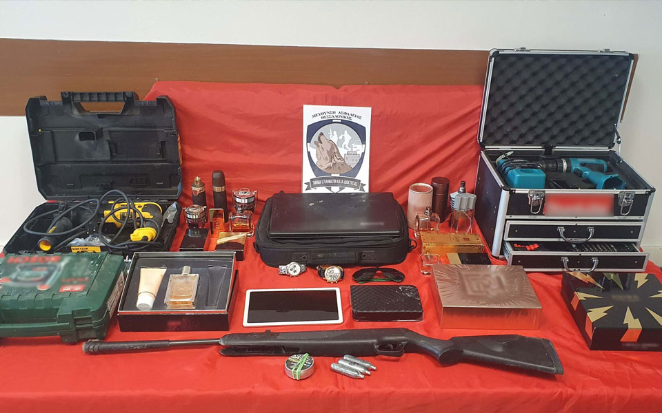 συλλήψεις-μελών-οργάνωσης-που-άδεια-562291816