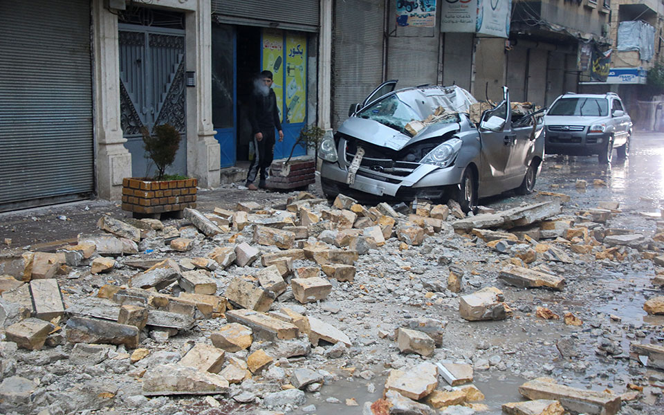 Τουρκία – Συρία: Δραματικές ώρες μετά τα 7,8 Ρίχτερ, πάνω από 1.400 οι νεκροί-4