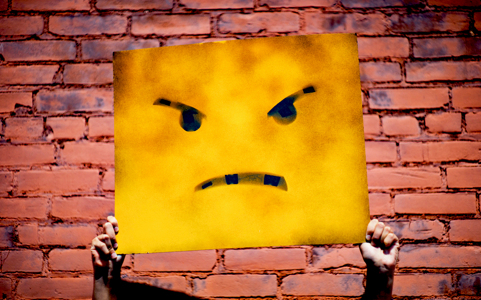 οι-πέντε-χώρες-με-τους-πιο-θυμωμένους-π-562259428