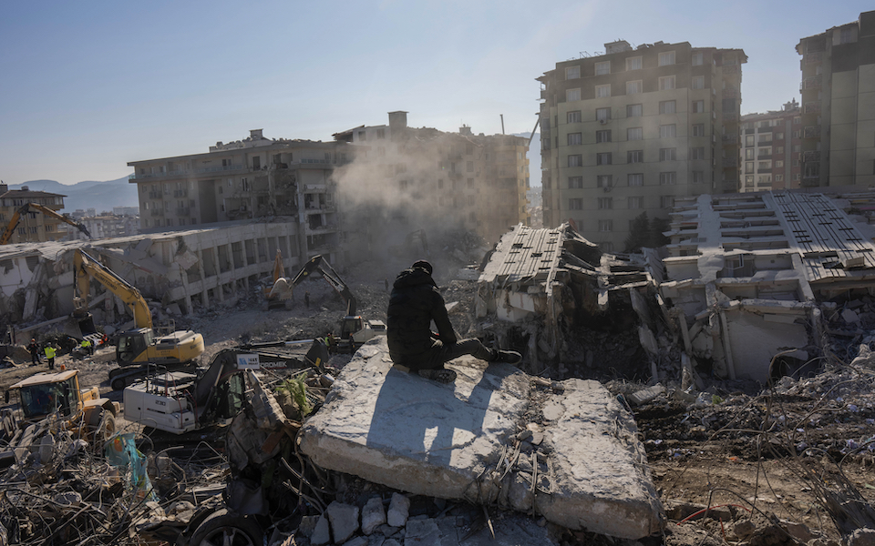 τουρκία-υπό-πίεση-ο-ερντογάν-μετά-τους-562280218