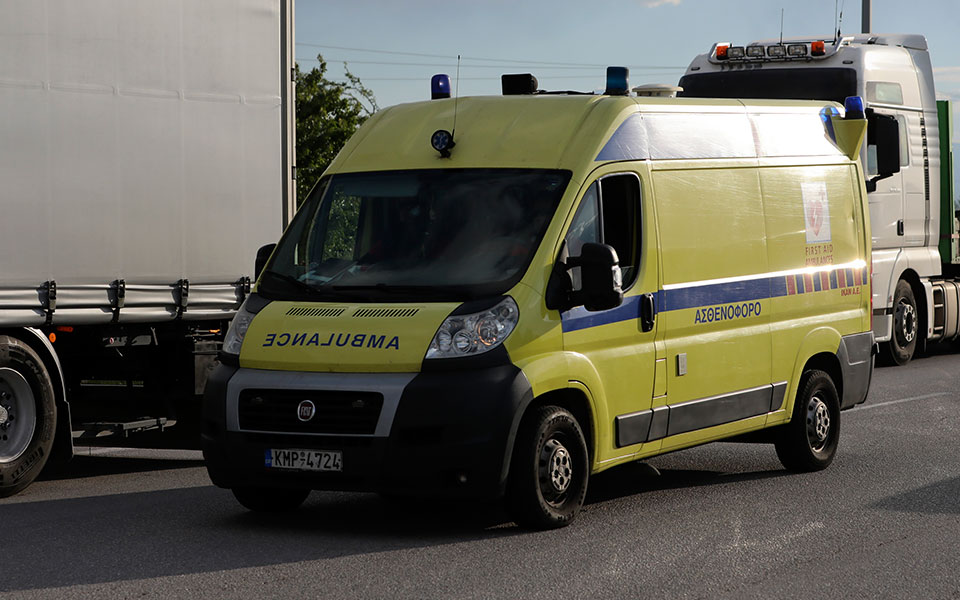 συμφόρηση-στη-βάρης-κορωπίου-μετά-από-562289401