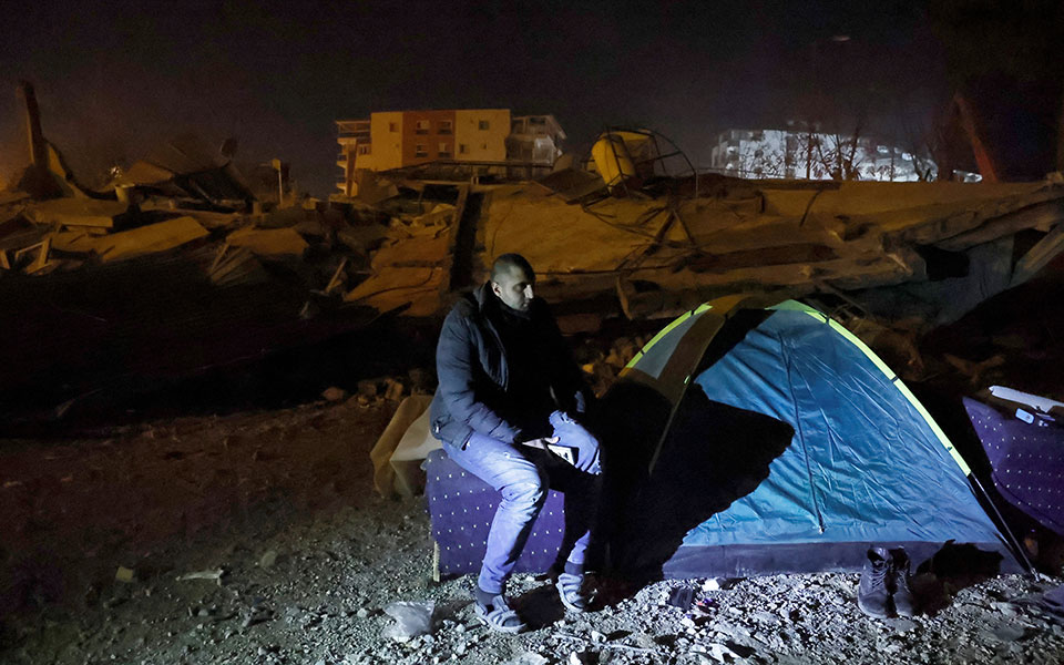 τουρκία-θα-περιμένω-εδώ-όλη-μου-τη-ζωή-562292275