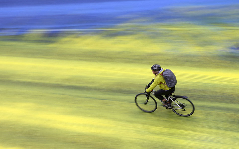 Λονδίνο: Μια τεράστια ουκρανική σημαία έξω από τη ρωσική πρεσβεία-4