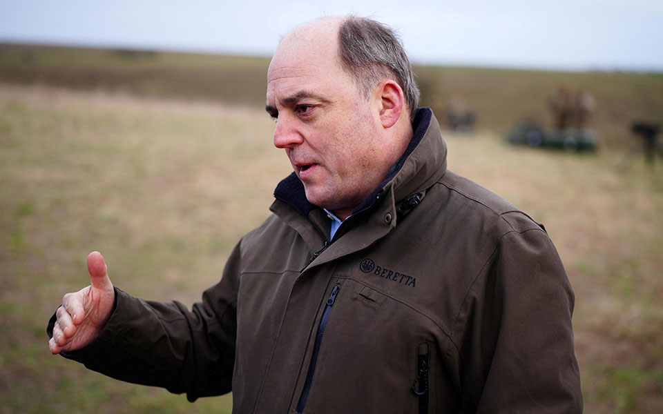 βρετανία-η-αποστολή-μαχητικών-στην-ου-562257622