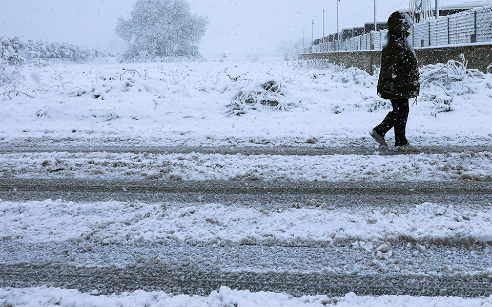 κακοκαιρία-μπάρμπαρα-χιονοπτώσει-562264663