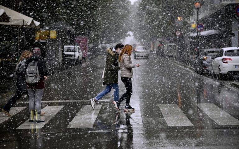 κακοκαιρία-μπάρμπαρα-χιόνια-και-πα-562261408