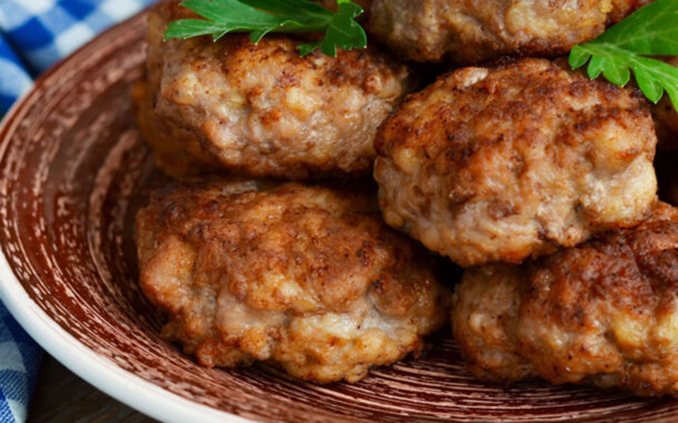 πώς-να-φτιάξετε-ζουμερά-μπιφτέκια-31-συ-562274527