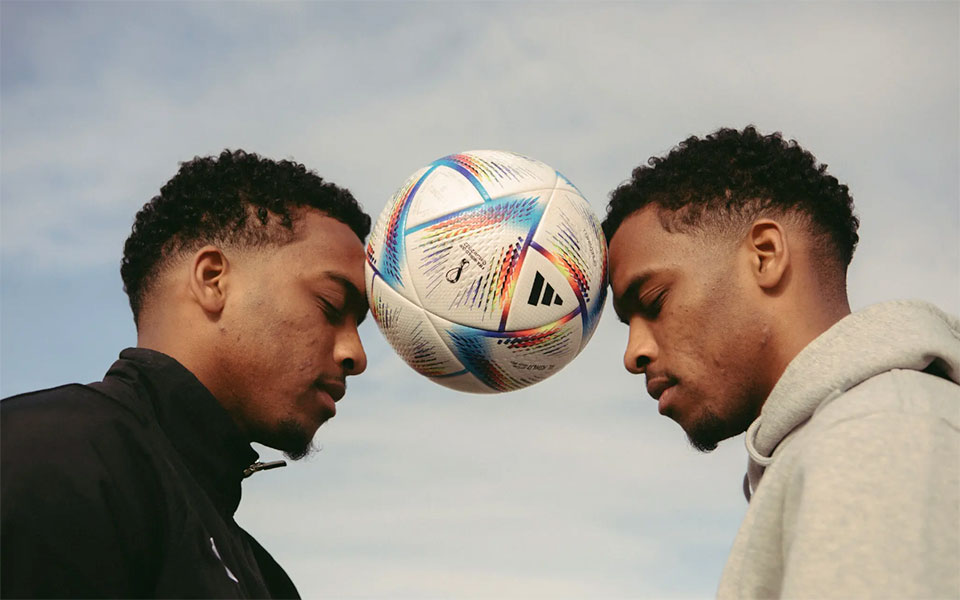 ενα-δωμάτιο-δύο-αντίπαλοι-562333762