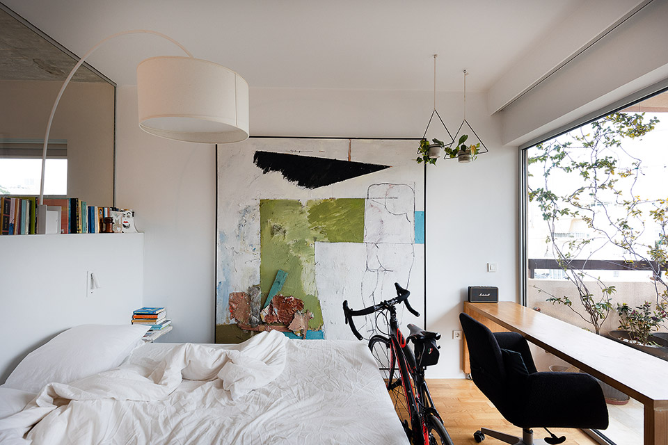 My Space: Παιχνίδι με το φως και τη φύση σε ένα διαμέρισμα στην Αγία Παρασκευή-2