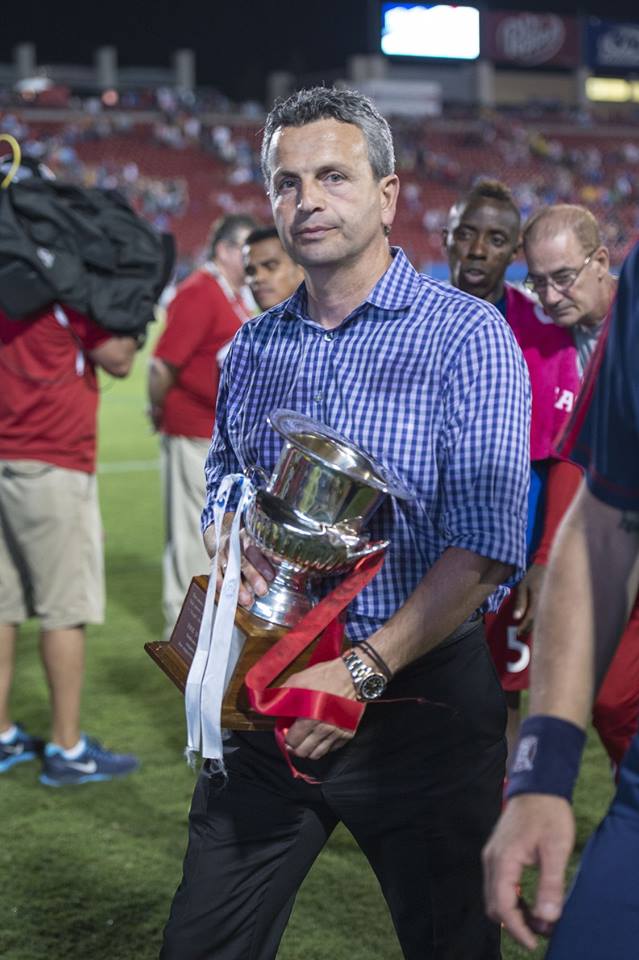 Φρανκ Κλόπας: Ο… θείος από το Σικάγο-4