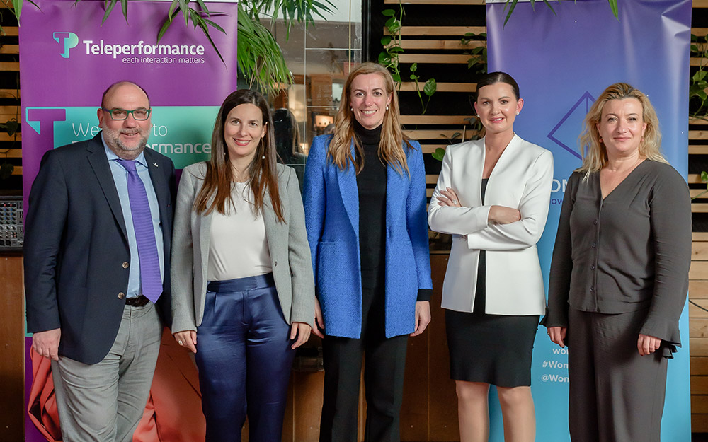 κοινή-δράση-της-teleperformance-greece-και-της-women-act-για-τη-γυ-562341220