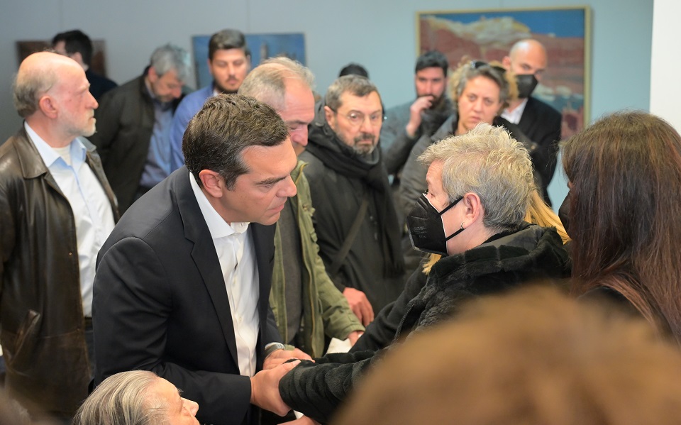 τραγωδία-στα-τέμπη-στην-πολιτική-κηδε-562314571