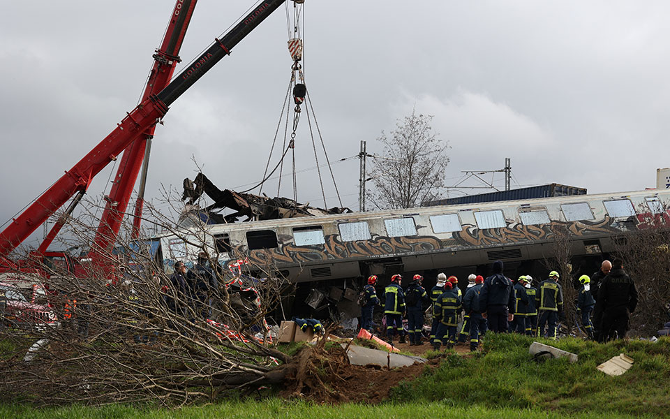 σακελλαροπούλου-για-σύγκρουση-τρένω-562300546